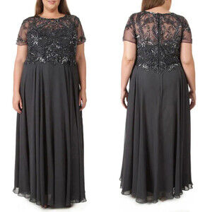 XSCAPE Women's Plus Size 20W Gray Beaded Chiffon Short Sleeve Formal Gown NWT
